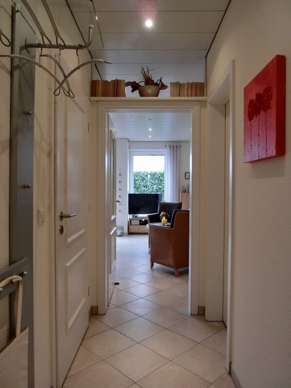 Unclassified image, 1 of 19, button