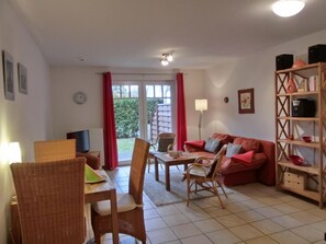Fernseher, Stereoanlage