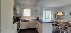 Imagen sin descripción, 3 de 19, botón