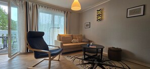 Fernseher, Stereoanlage