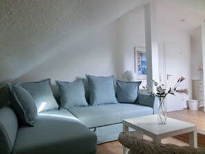 Fernseher, Stereoanlage