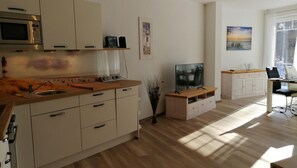 Interior - Vacation apartment FR5 - "Sommerwind" - Apartment "Sommerwind" for 2 adults plus extra bed (Graal-Müritz)