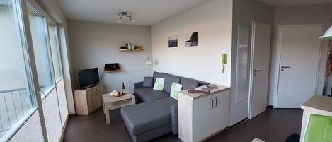 TV, DVD player, stereo