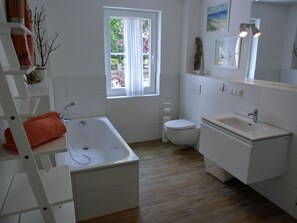 Nicht klassifiziertes Bild, 3 von 19, Schaltfläche