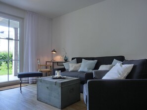 Fernseher, Stereoanlage