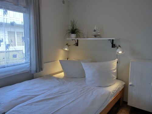 Vacation home FH18 - Enjoy your vacation in a bungalow close to the beach for 4 persons, with 2 bedrooms