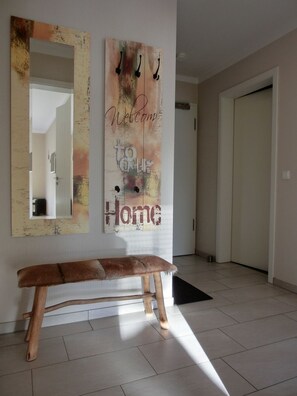 Interior - Vacation apartment LP8 "Deck Zwei" - 2-room apartment (approx. 72 m²) for 2 persons in the (Graal-Müritz)