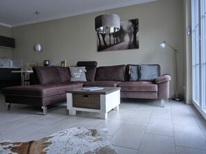 Nicht klassifiziertes Bild, 2 von 10, Schaltfläche