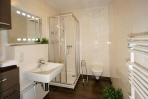 Chuveiro, secador de cabelo