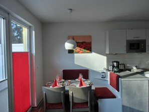 Nicht klassifiziertes Bild, 4 von 12, Schaltfläche