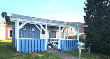 Vacation home FH5 "Haus Svenja" - Comfortable bungalow with covered terrace in