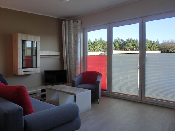 TV, stereo - Vacation apartment KWF3aOG - 4-room maisonette for 7 people in the coastal forest (Gelbensande)