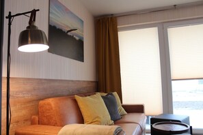 TV, DVD player, stereo