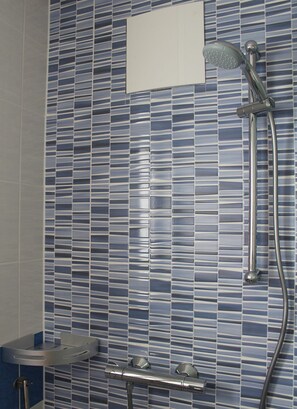 Nicht klassifiziertes Bild, 4 von 14, Schaltfläche