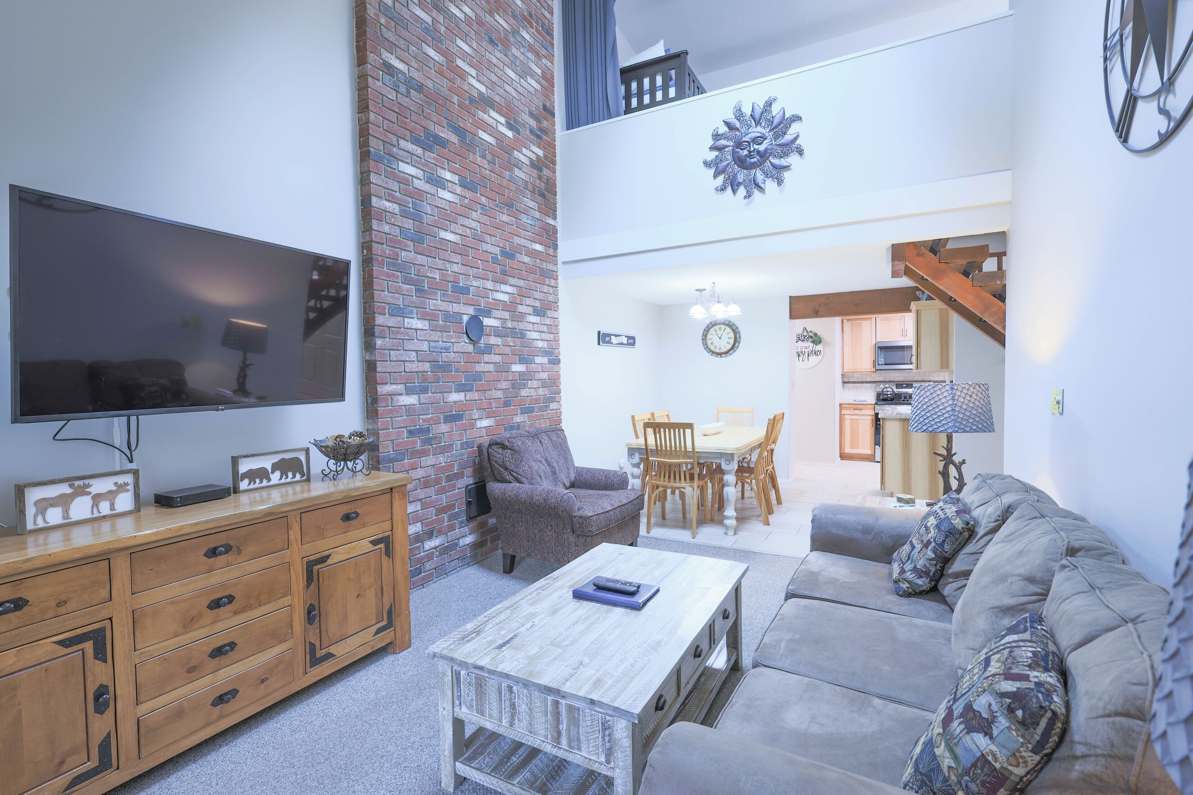 Official Seasons Rmc Condo 01g - 2 Bedroom + Loft - Sleeps 10 - Dog Fees - Jackson, NH