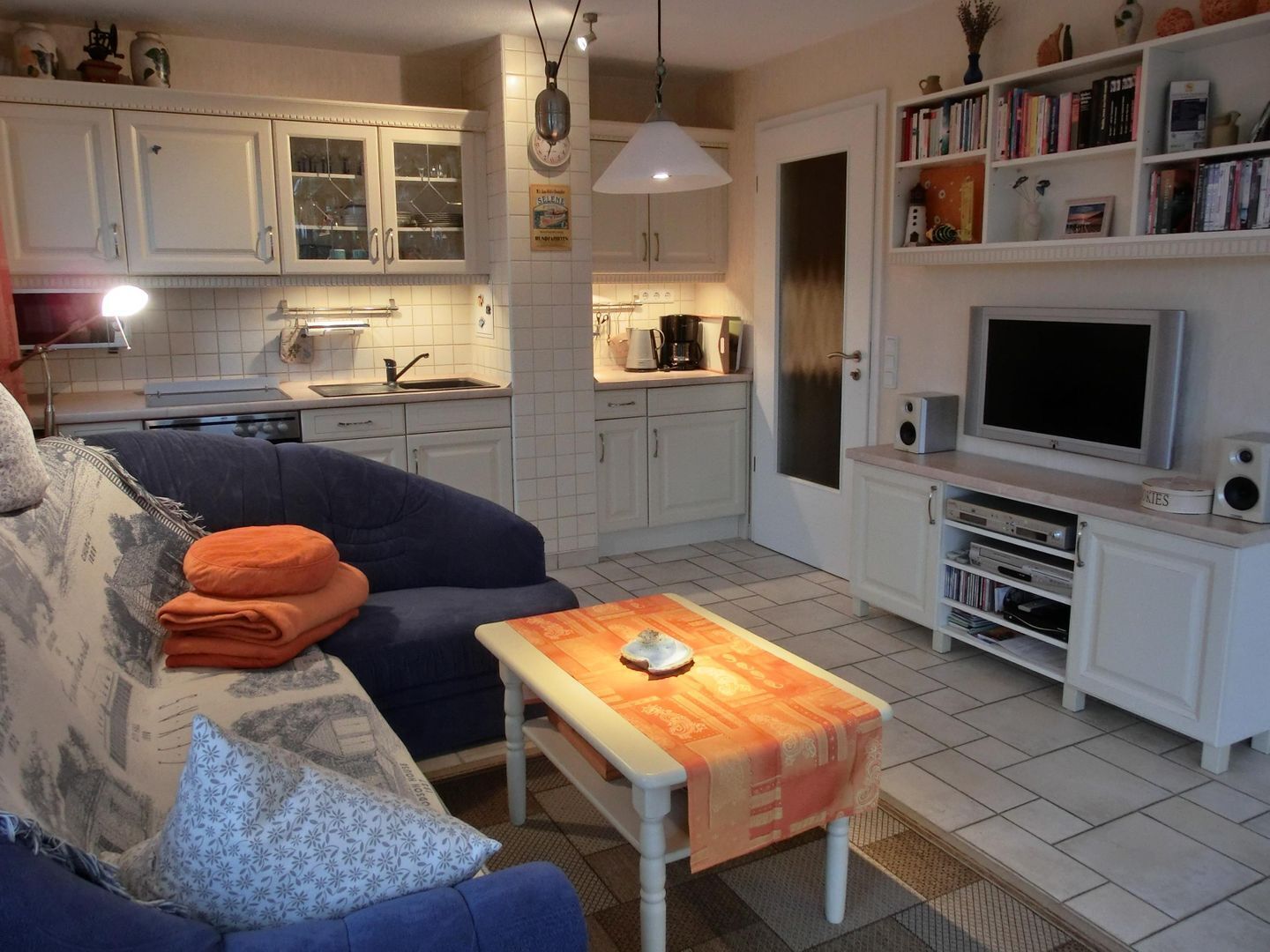 Fernseher, Stereoanlage