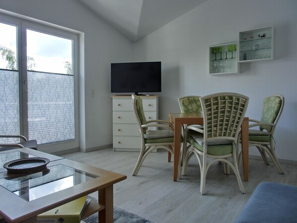 Nicht klassifiziertes Bild, 1 von 14, Schaltfläche