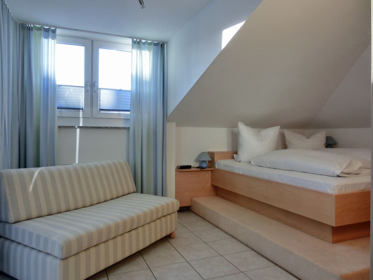 2 bedrooms