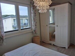 2 bedrooms, WiFi - Vacation apartment KWi 17 OG "Küsten-Koje" - 2-room vacation apartment for 3 pers. with (Gelbensande)