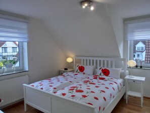 2 Schlafzimmer, WLAN