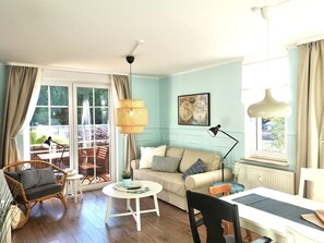 Télévision, chaîne hi-fi