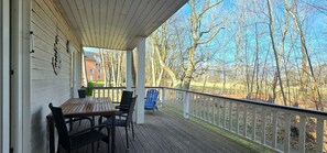 Outdoor dining - Vacation apartment W17.0.N - 3-room apartment for 4 pers. on the ground floor, WLAN, close to the beach (Graal-Müritz)