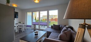 Nicht klassifiziertes Bild, 2 von 11, Schaltfläche