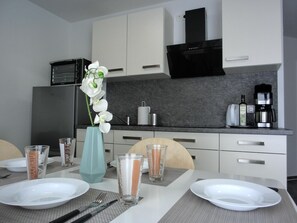 Nicht klassifiziertes Bild, 4 von 10, Schaltfläche