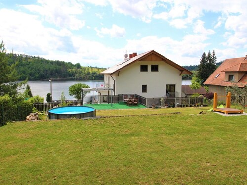 Beautiful apartment for 2 guests with pool, WIFI, TV, patio and pets allowed