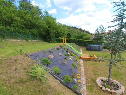 Beautiful apartment for 2 people with WIFI, pool, TV, patio, pets allowed and parking