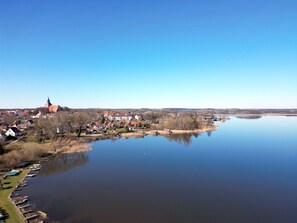 Unclassified image, 5 of 33, button