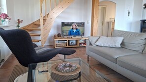 Télévision, cheminée