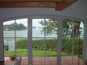 Interior - View of the lake - vacation home with a fantastic view (Sternberg)