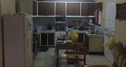 4 BR house ,in gated community of Rolling hills subdivision Full kitchen,2 Bath