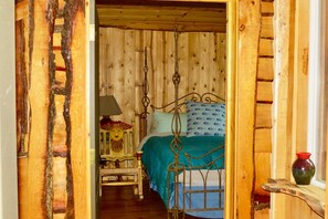 2 多间卧室、熨斗/熨衣板、WiFi、床单