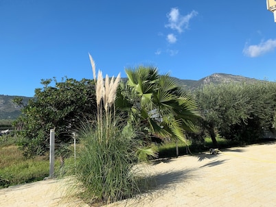 Quietly located 50m2 vacation home, 5min to the sandy beach, convenient for 4 people