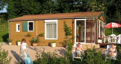 Chalet bungalow, acceso a Internet y los balnearios, a un precio bajo