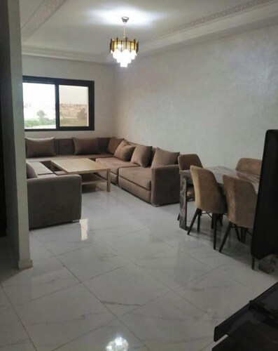 Jolie appartement calme et moderne a 2 minutes du centre ville