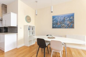 Basic-Apartment, Mehrere Betten | Eigene Küche