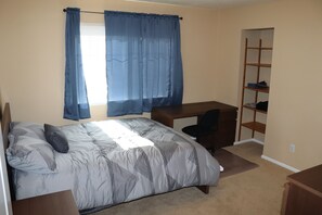 2 bedrooms, WiFi - Easy freeway access, 1.5 miles to Hayward Field (Eugene)