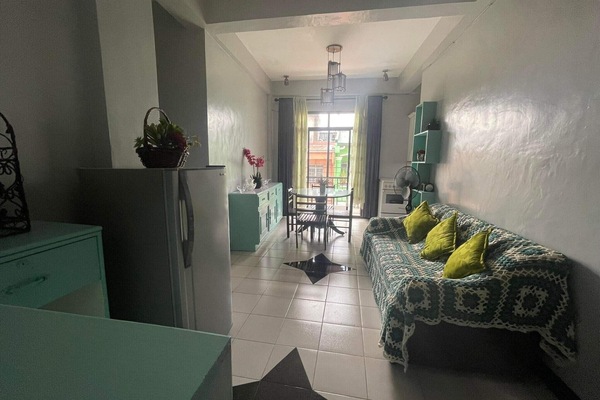 Combined living room, kitchen