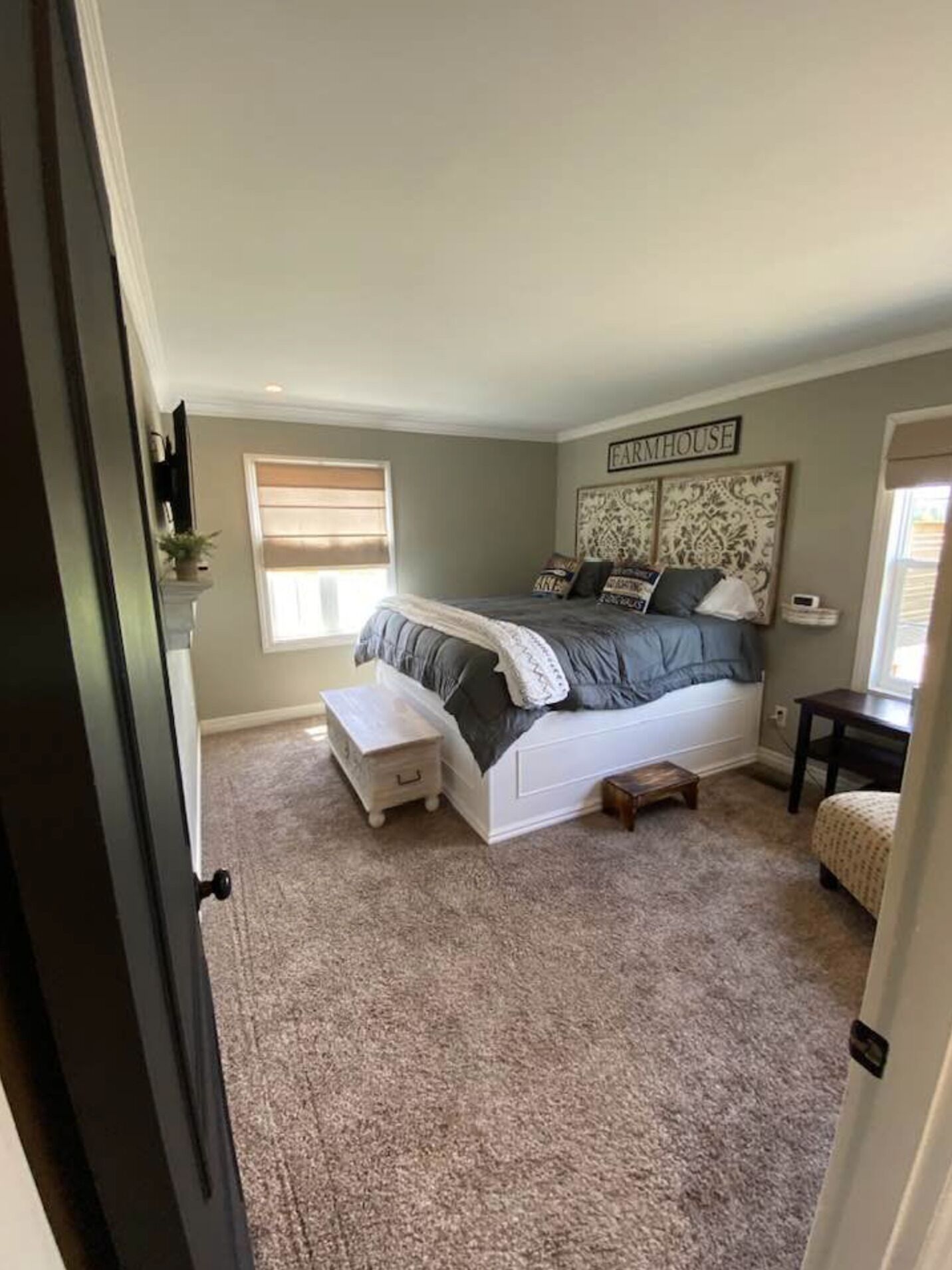 4 habitaciones, tabla de planchar con plancha y wifi gratis 