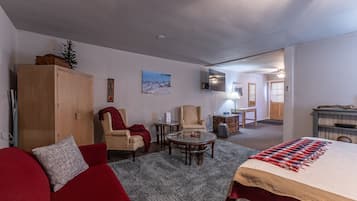 Iron/ironing board, WiFi