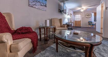 Driftwood Suite at Lake Sometimes