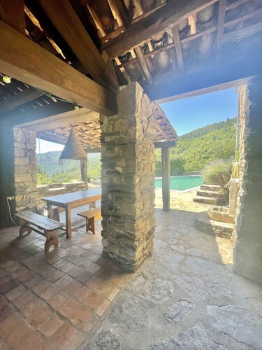 Property in the heart of nature, large swimming pool Ardèche and Cevennes ardèchoises