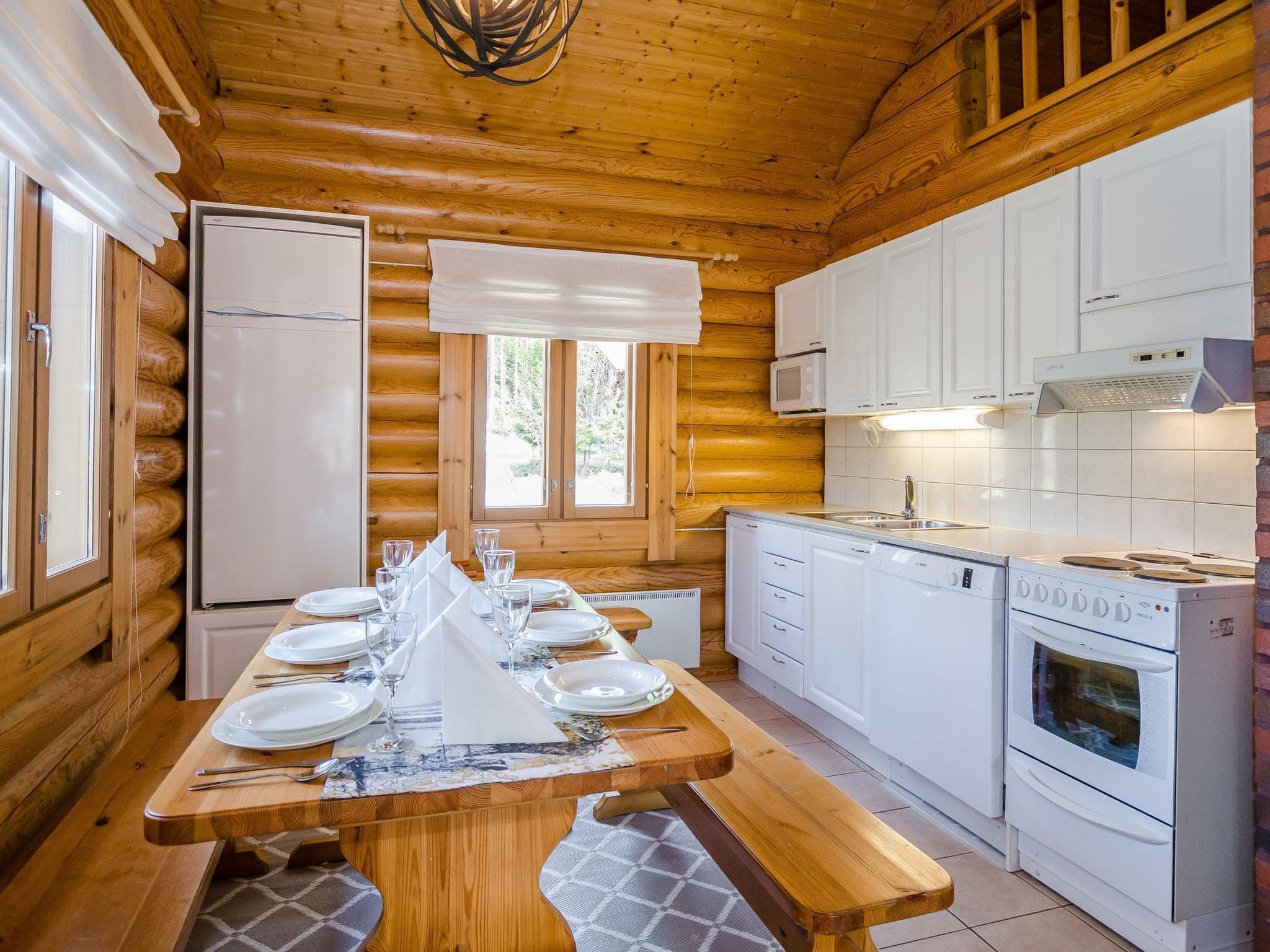 Réfrigérateur, micro-ondes, lave-vaisselle