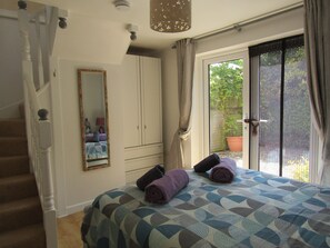 1 camera, ferro/asse da stiro, Wi-Fi gratuito, lenzuola