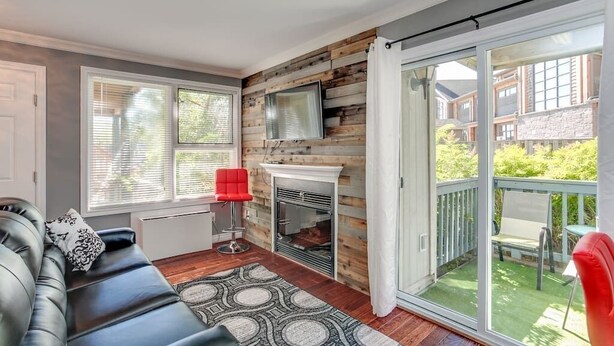 Unclassified image, 1 of 13, button - Blue Mountain Luxury Studio - Crave TV (The Blue Mountains)