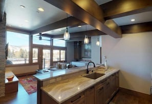 คอนโด (Vail Village Golden Peak Studio Condo) | บริเวณภายนอก