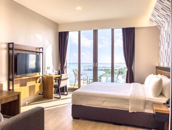 Honeymoon Suite | Room amenity